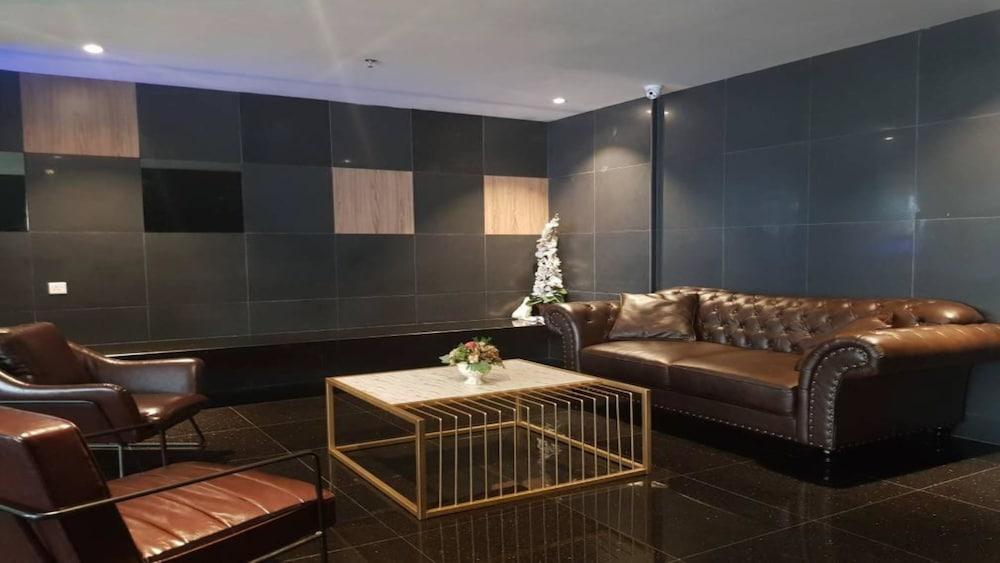Hotel Leo Palace New Wing, Wtc 3*