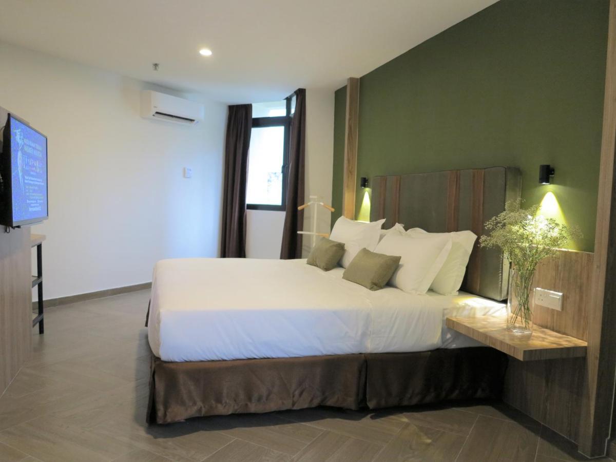 Leo Palace New Wing, Wtc Hotel 3*